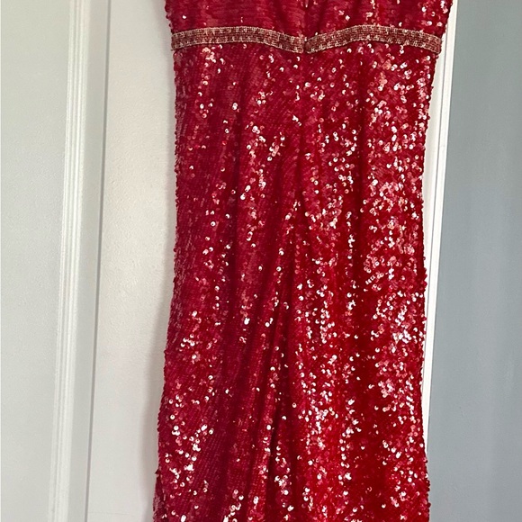 Markarian Moda Operandi Exclusive Sequined Midi Dress - Picture 9 of 14